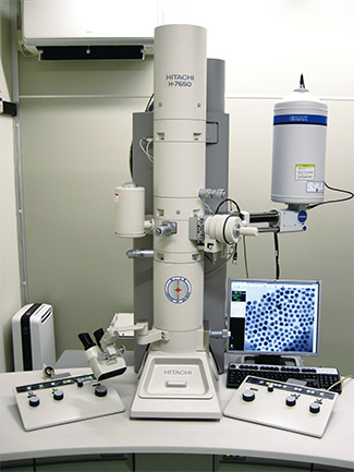 高分解能透過型電子顕微鏡・HR-TEM（日立 H-9000NAR）