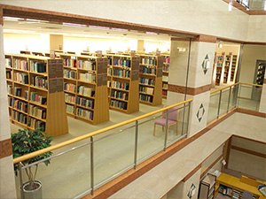 附属図書館