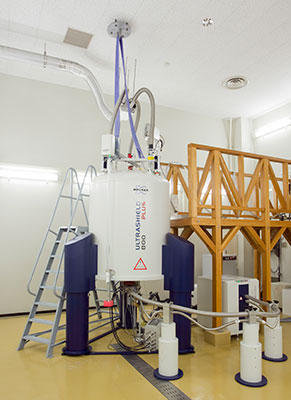 NMR800.jpg